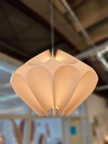 Vintage origami hanglamp space age 70s beschikbaar voor biedingen