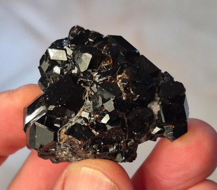 Andradiet Melanite Granaat, Verzamelen, Mineralen en Fossielen, Mineraal, Ophalen of Verzenden