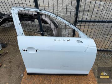Audi A4 B9 Lift Allroad rechter voordeur beschikbaar voor biedingen