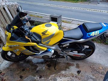 Honda cbr600 édition rossi  beschikbaar voor biedingen