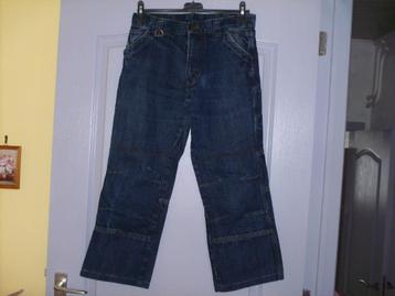 a vendre pantalon pour homme  beschikbaar voor biedingen