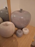 4 decoratie appels, 27 ,16 en 8 cm, Zo goed als nieuw, Ophalen