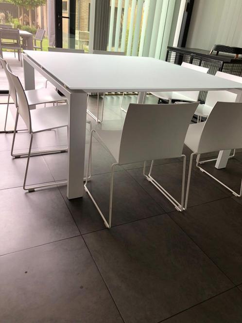Design eettafel Joli – 150 x 150 cm – wit gelakt glas, Huis en Inrichting, Tafels | Eettafels, Zo goed als nieuw, 150 tot 200 cm