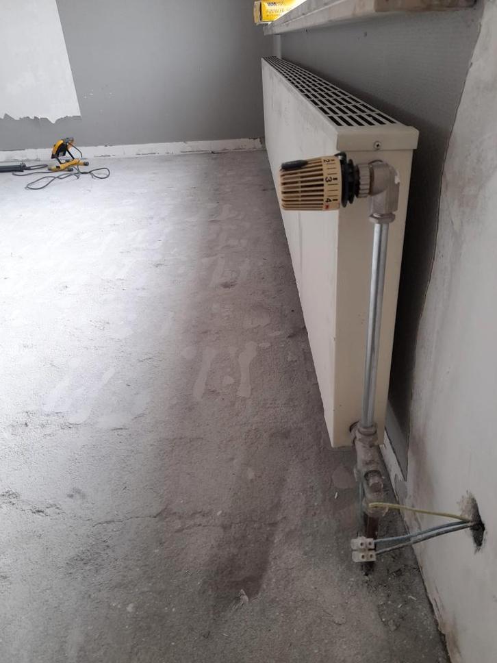 Radiatoren verschillende afmetingen, Bricolage & Construction, Chauffage & Radiateurs, Comme neuf, Radiateur, 30 à 80 cm, 150 cm ou plus