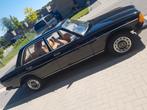 Mercedes 200D W123, Autos, Oldtimers & Ancêtres, Achat, Boîte manuelle, Mercedes-Benz, 44 kW