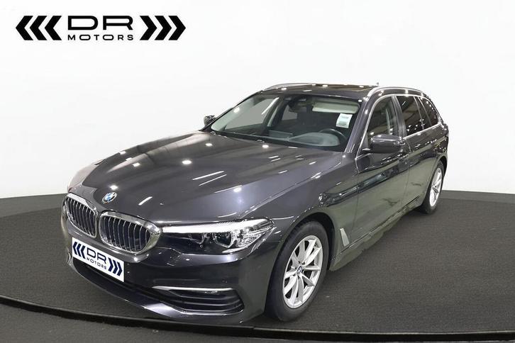 BMW 518 PANODAK - HEAD UP - DODE HOEK - APPLE CARPLAY, Autos, BMW, Entreprise, Série 5, ABS, Airbags, Air conditionné, Alarme