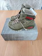 Nieuwe degelijke wandelschoenen Lowa maat 37.5, Sport en Fitness, Bergsport en Wandelen, Ophalen