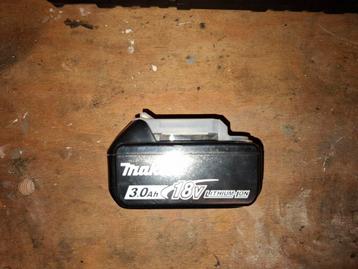 Makita 3Ah 18v batterij beschikbaar voor biedingen
