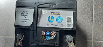 Autobatterij 12V 400A en 45Ah beschikbaar voor biedingen
