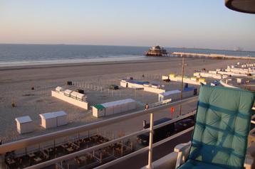 Blankenberge: luxe appartement op zeedijk panoramisch zicht beschikbaar voor biedingen