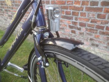 NIEUWE DAMESFIETS! SPARTA! 28 inch 7 vers IN ORDE! beschikbaar voor biedingen