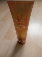 Victoria' secret bare vanilla heat body lotion, Nieuw, Ophalen of Verzenden, Bodylotion, Crème of Olie