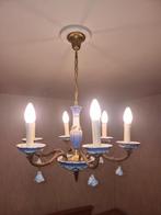 Vintage kroonluchter met blauw delft, Huis en Inrichting, Lampen | Kroonluchters, Ophalen