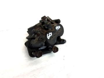 GSX750 1984 - 1986 Suzuki Remklauw D1-45012 beschikbaar voor biedingen