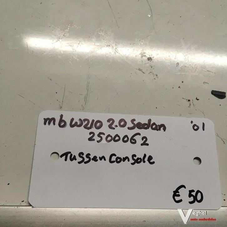 Mercedes W210 2001  sedan   2500062    Middenconsole Armsteu, Auto-onderdelen, Interieur en Bekleding, Gebruikt, Ophalen of Verzenden