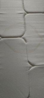 Matelas très bonne qualité 70x190x19, Ophalen of Verzenden, Zo goed als nieuw, Matras