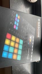 Native instruments Mashine mk3, Muziek en Instrumenten, Midi-apparatuur, Ophalen, Zo goed als nieuw