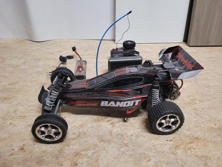 Traxxas Bandit - Electro Buggy -  Rood - 35+ K/H, Hobby en Vrije tijd, Modelbouw | Radiografisch | Auto's, Gebruikt, Ophalen