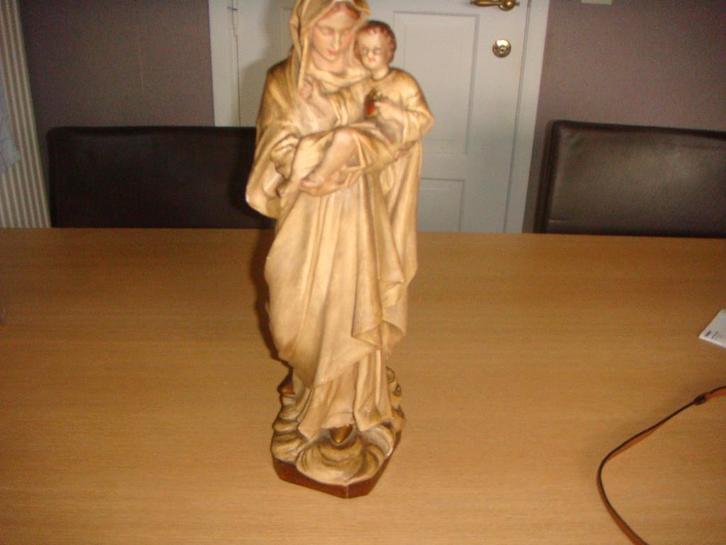 Antiek beeld Moeder Maria met kindje  Parantani, Antiquités & Art, Antiquités | Objets religieux, Enlèvement