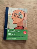 praktische ethiek boek, Boeken, Studieboeken en Cursussen, Alexander van schmid, Zo goed als nieuw, Hogeschool, Ophalen