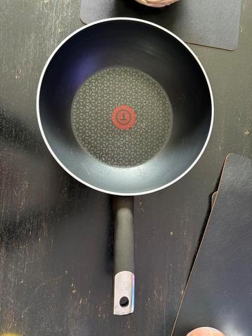 Tefal wokpan beschikbaar voor biedingen