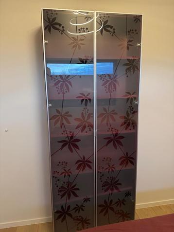 IKEA Billy boekenkast deuren bloemen, Huis en Inrichting, Kasten | Boekenkasten, Ophalen, Gebruikt, 50 tot 100 cm, 150 tot 200 cm