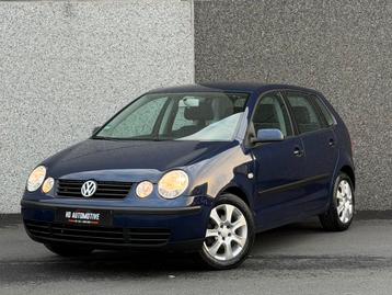 VW POLO 1.2 BENZINE • 82.000KM! • AIRCO • 5 DEURS • GEKEURD beschikbaar voor biedingen