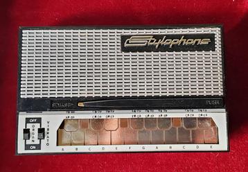 Pocket Synthesizer "Stylophone" Eerste uitgave 1968.  NOS, Musique & Instruments, Enlèvement ou Envoi, Neuf, Autres nombres, Autres marques
