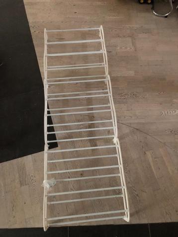 Schoenrek voor aan deur beschikbaar voor biedingen