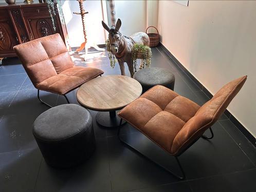 6  lage Rubberwood tafels met onderstel, Huis en Inrichting, Tafels | Salontafels, Zo goed als nieuw, Rond, Ophalen