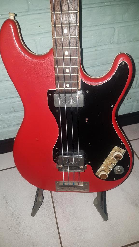 hofner 182 bas  shortscale  jaren zestig, Muziek en Instrumenten, Snaarinstrumenten | Gitaren | Bas, Gebruikt, Elektrisch, Ophalen
