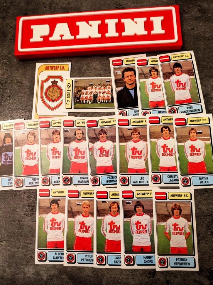 PANINI FOOTBALL 83 FC ANTWERP 18 STICKERS 1983, Hobby en Vrije tijd, Stickers en Plaatjes, Nieuw, Verzenden