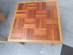 PETITE TABLE DE SALON EN BOIS DE QUALITE 52X52, Gebruikt, 50 tot 75 cm, 50 tot 75 cm, Hout