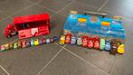 Auto’s cars + schiettoestel blauw + rode vrachtwagen, Kinderen en Baby's, Ophalen, Zo goed als nieuw