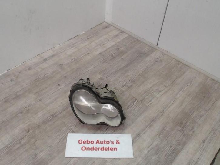 KOPLAMP RECHTS Mercedes-Benz C (W203) (01-2000/02-2007), Auto-onderdelen, Verlichting, Mercedes-Benz, Gebruikt
