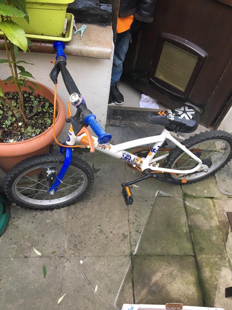 Vélo Btwin 16”, Comme neuf