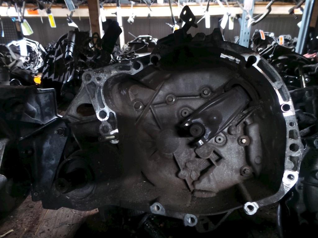 VERSNELLINGSBAK SCHAKEL ABS Clio II diesel (BB / CB / SB), Gebruikt, Renault