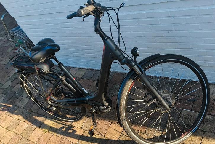 Cube e-bike damesfiets, Fietsen en Brommers, Fietsen | Dames | Damesfietsen, Gebruikt, Overige merken, Versnellingen, Minder dan 47 cm