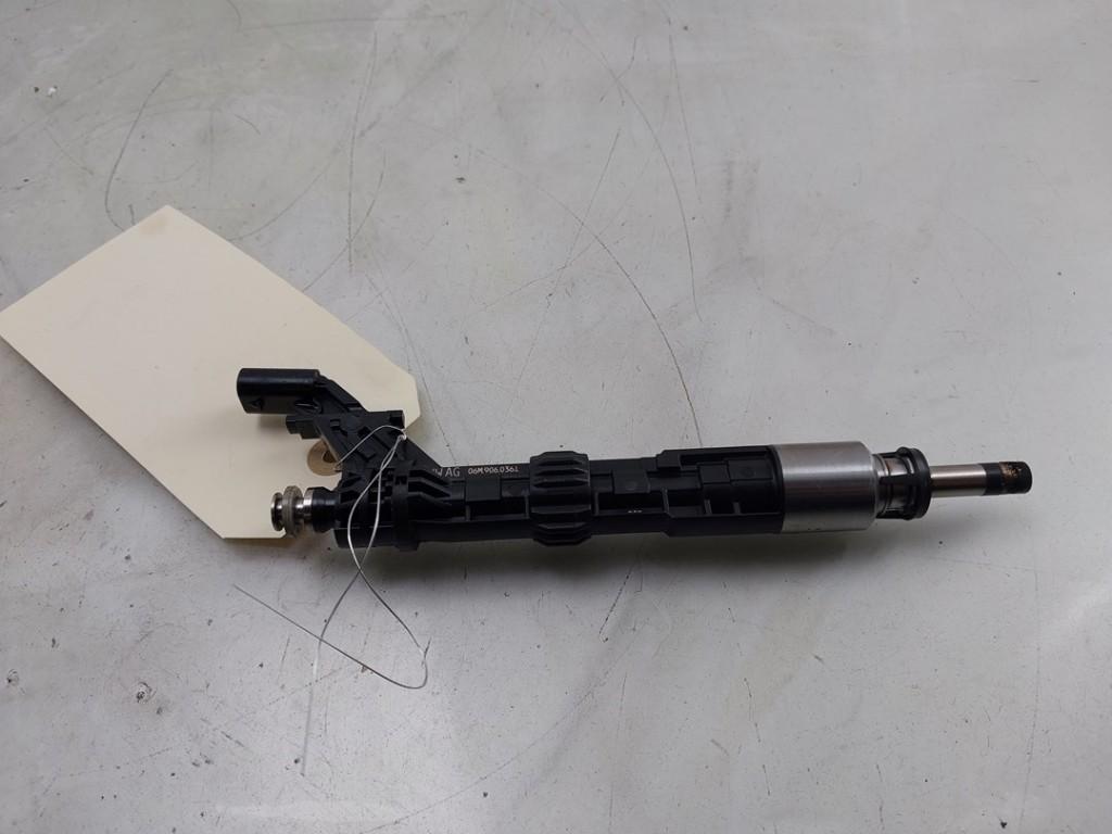 INJECTOR BRANDSTOF Porsche Panamera (971G) (01-2016/12-2023), Auto-onderdelen, Brandstofsystemen, Porsche, Gebruikt