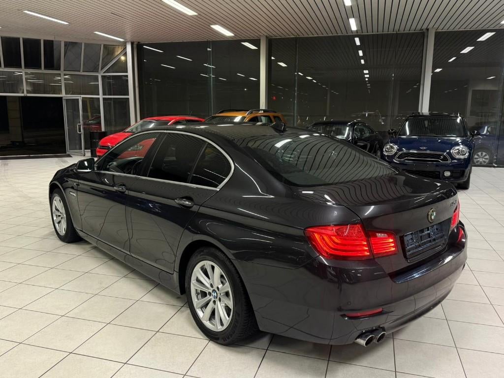 BMW 518D  100kW 2.0D Euro6b Année 2015,199.000km, Autos, BMW, Cuir, Euro 6, Entreprise, Carnet d'entretien