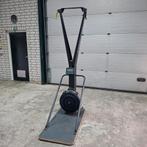 Free Form  Skierg, Enlèvement