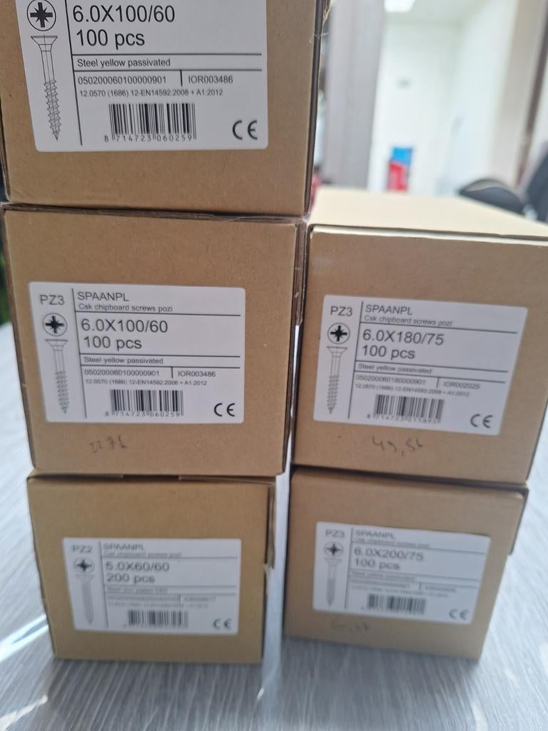 Mélange vis a bois tf 6x100 6x180 6x200 boite 100p, Ophalen, Nieuw, 100 tot 250 mm, Schroeven