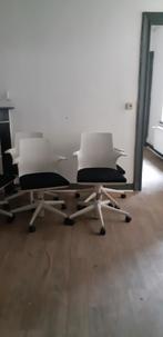 Chaises de bureau kartell noire et blanche, Enlèvement, Utilisé, Blanc, Chaise de bureau