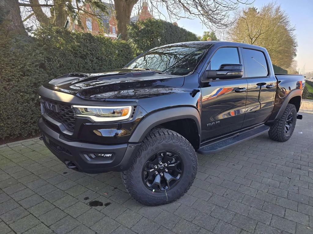 Dodge Ram RHO €96.900,- excl btw. (automaat), Auto's, Automaat, 548 pk, 403 kW, Zwart