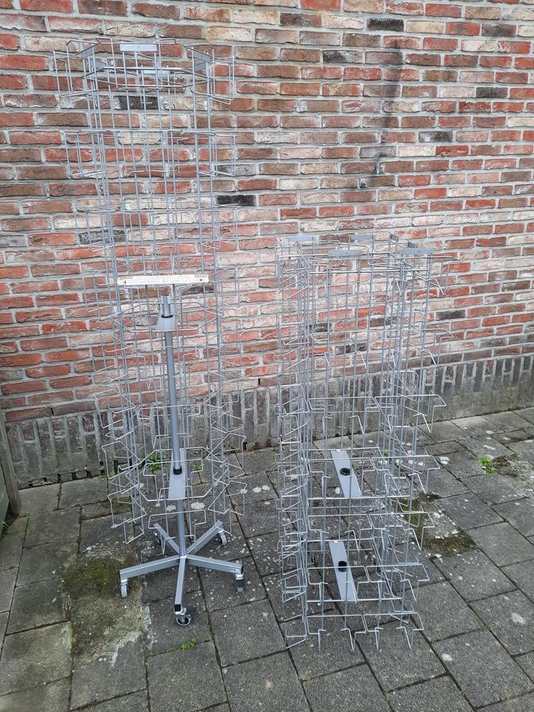 2 Kaartenstaanders, Ophalen, Gebruikt