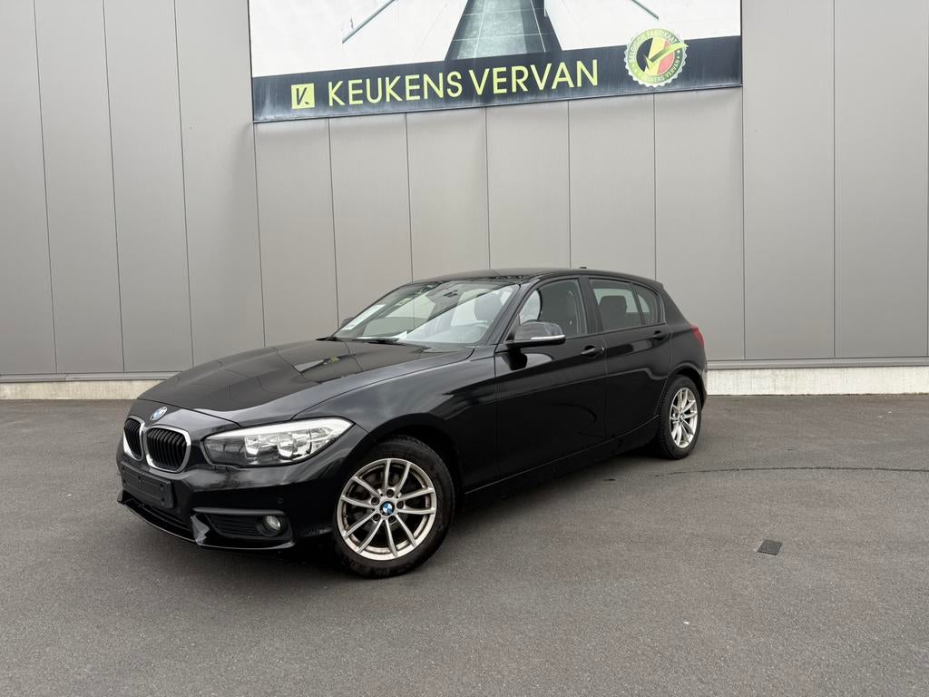 Bmw 116i 2018 klaar voor keuring en goed onderhouden, 4 deurs, 1 Reeks, Bluetooth, Zwart