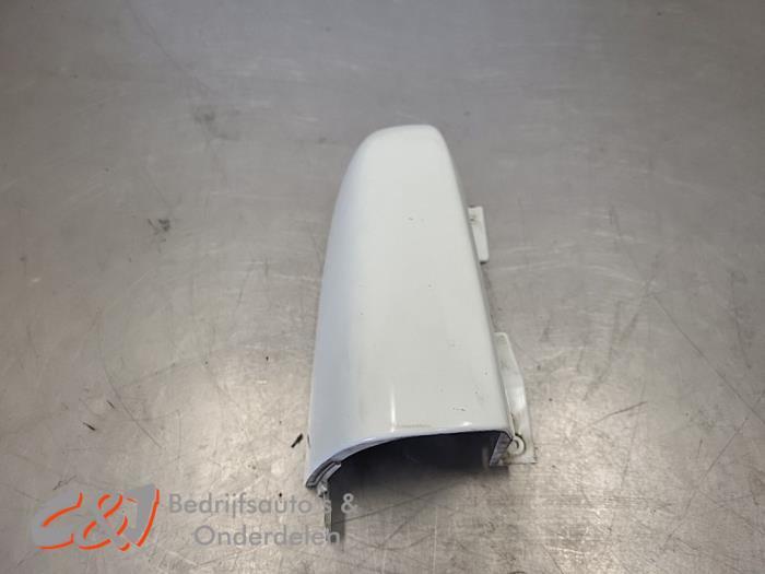 Carrosserie Hoek links-achter van een Opel Vivaro (L474), Gebruikt, -, -, Opel