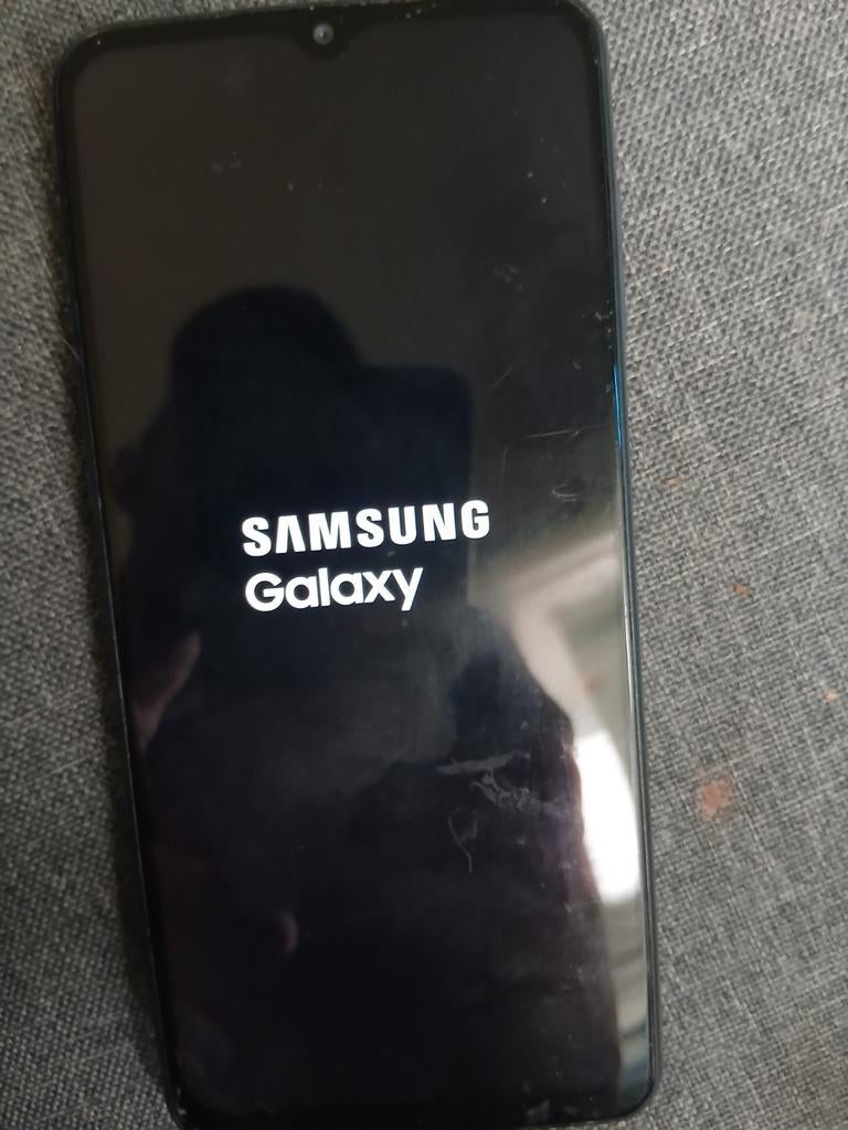 Samsung Galaxy A13, Envoi