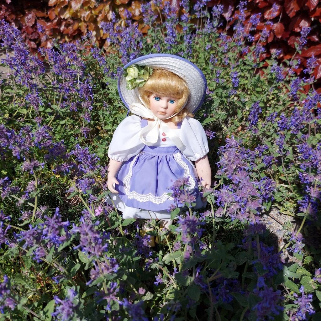 Pop in porselein, Verzamelen, Poppen, Ophalen, Pop