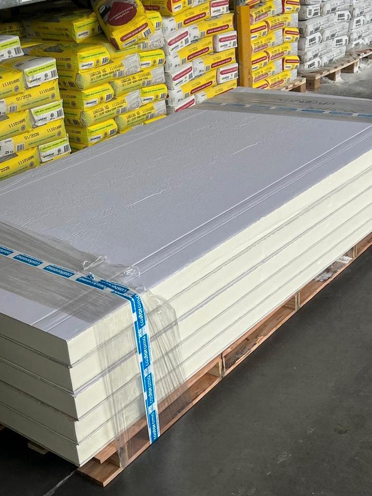 Titre : Plaque de doublage thermo PU 250 x 120 cm ép.80 mm, Bricolage & Construction, Plaques & Panneaux, Enlèvement